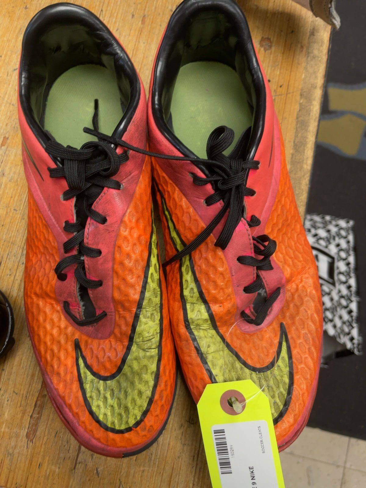 Nike Hypervenom Size 9 Turf Soccer Cleats