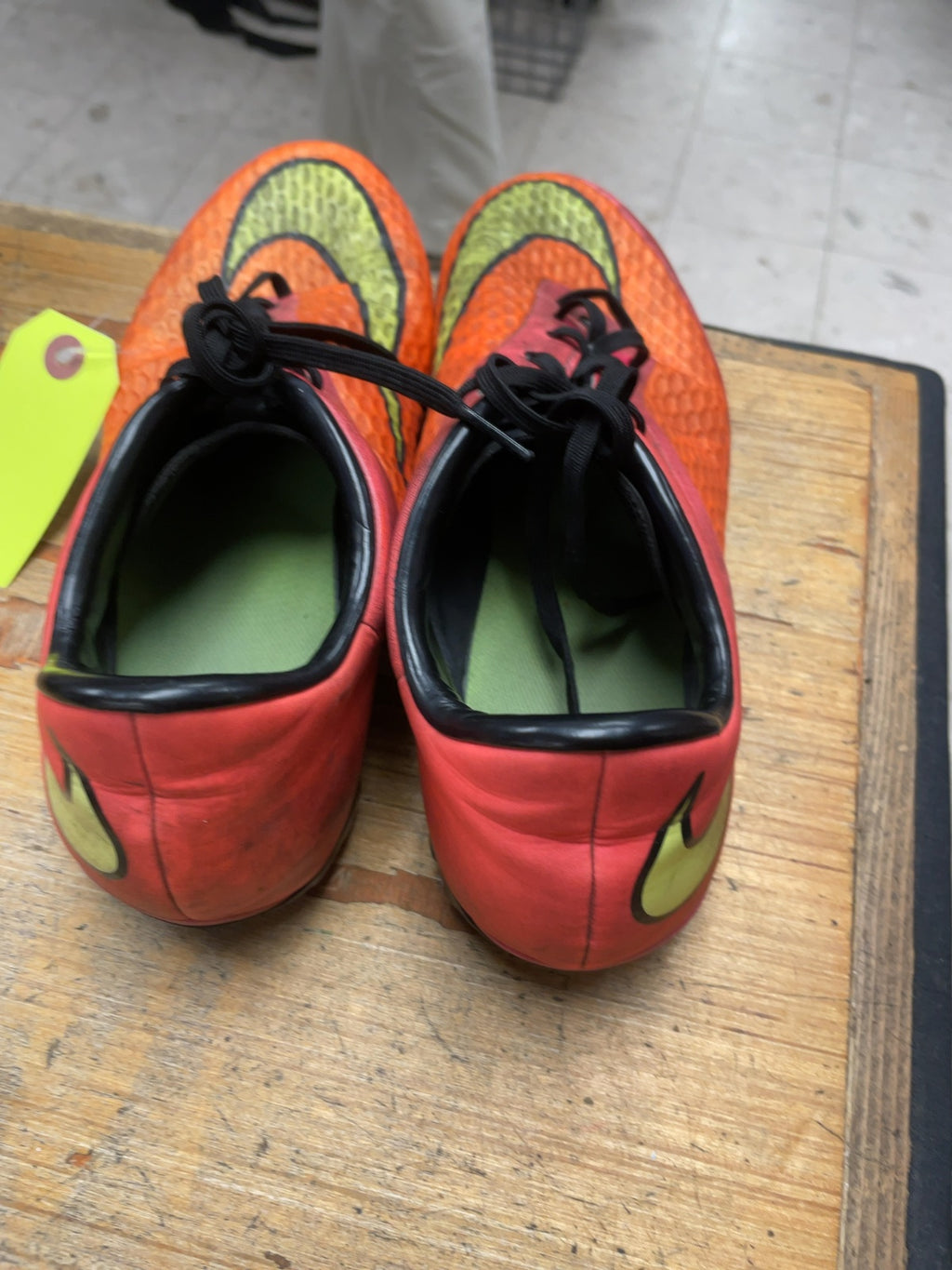Nike Hypervenom Size 9 Turf Soccer Cleats
