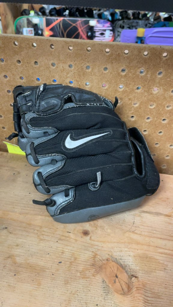Nike Ignitor 10" Left-Handed Baseball Glove - Black/Grey