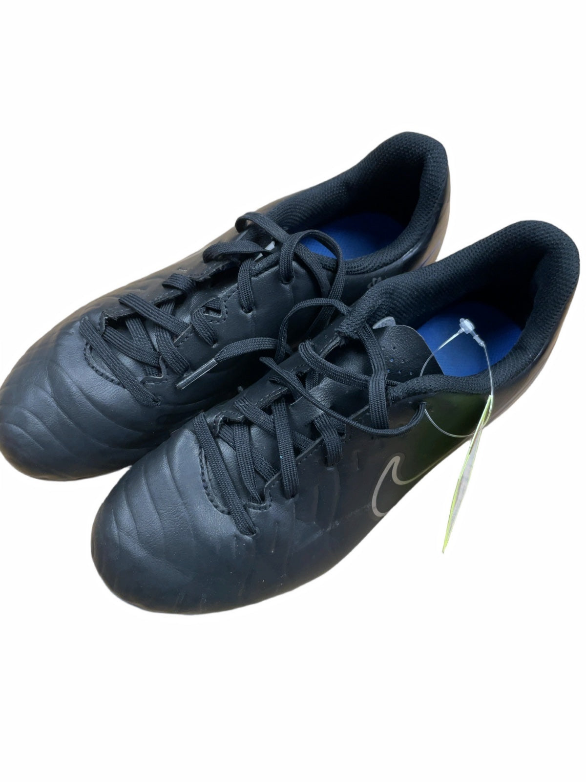 Nike Jr. Tiempo Legend 10 Club 4Y Soccer Cleats