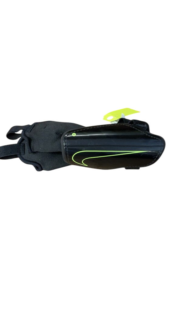 Nike Junior Soccer Shin Pads - Black/Green