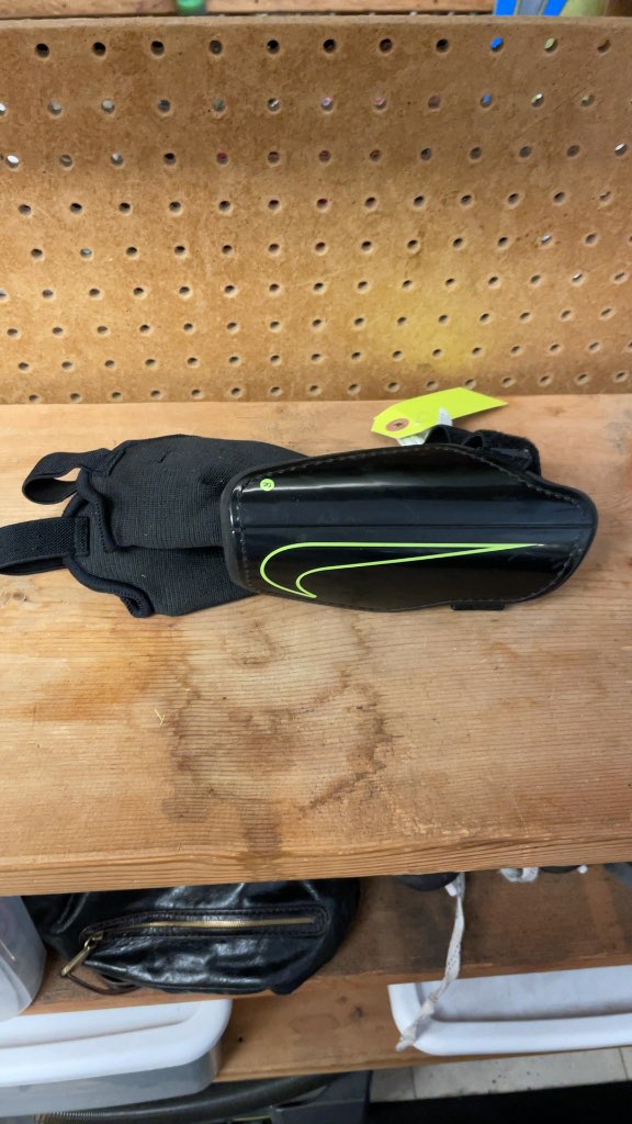 Nike Junior Soccer Shin Pads - Black/Green