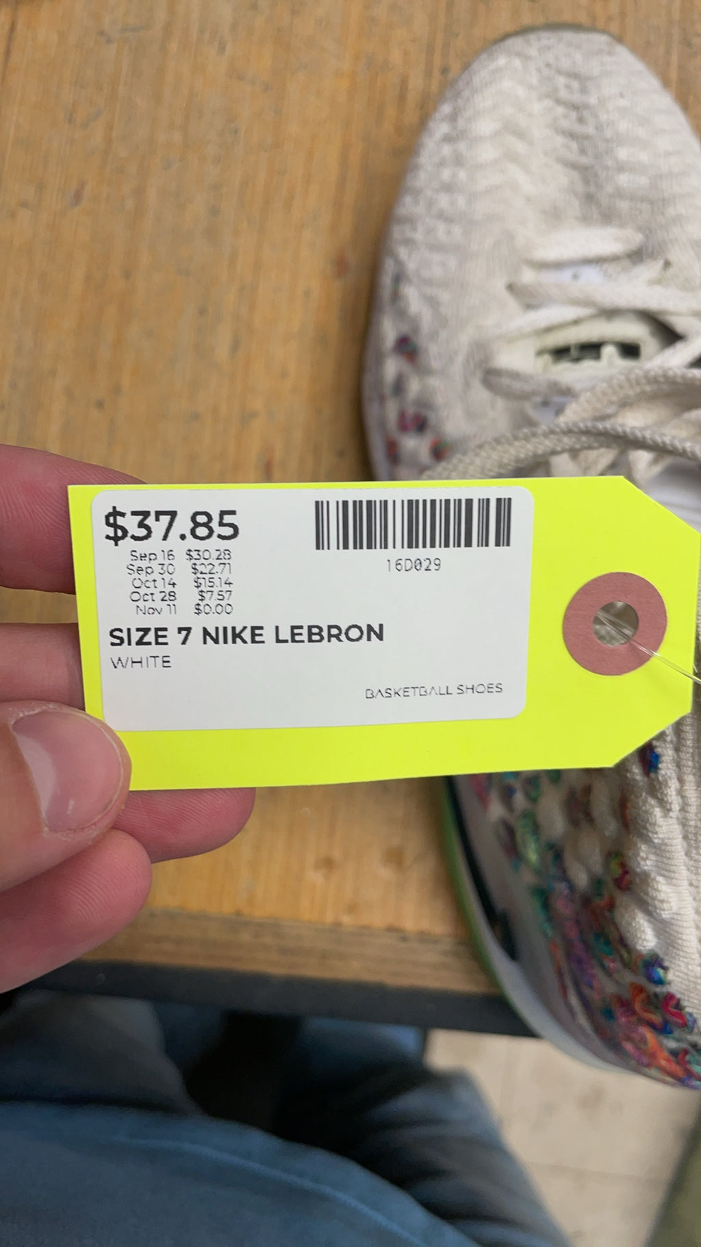 Nike LeBron 17 7Y White Basketball Shoes
