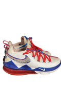 Nike LeBron 17 Low 'What's Up Doc?' Basketball Shoes