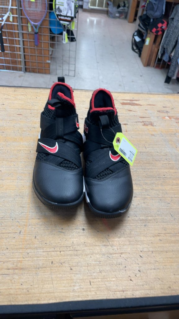 Nike LeBron Soldier 12 Basketball Shoes - Black/Red - Size 8