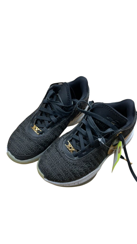 Nike LeBron XX GS Basketball Shoes Black/Gold Size 3.5
