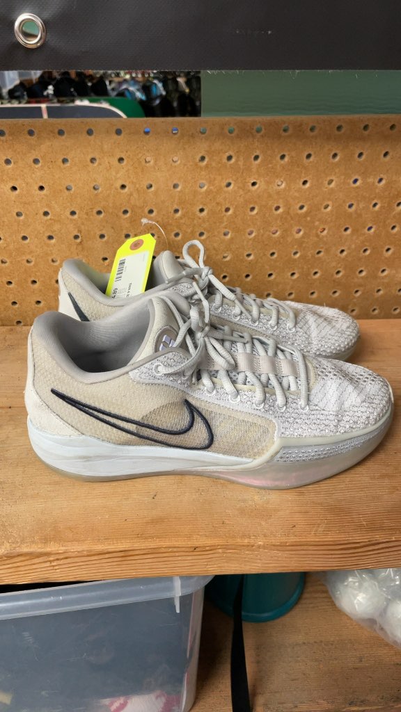 Nike Mamba Fury Basketball Shoes - Size 9