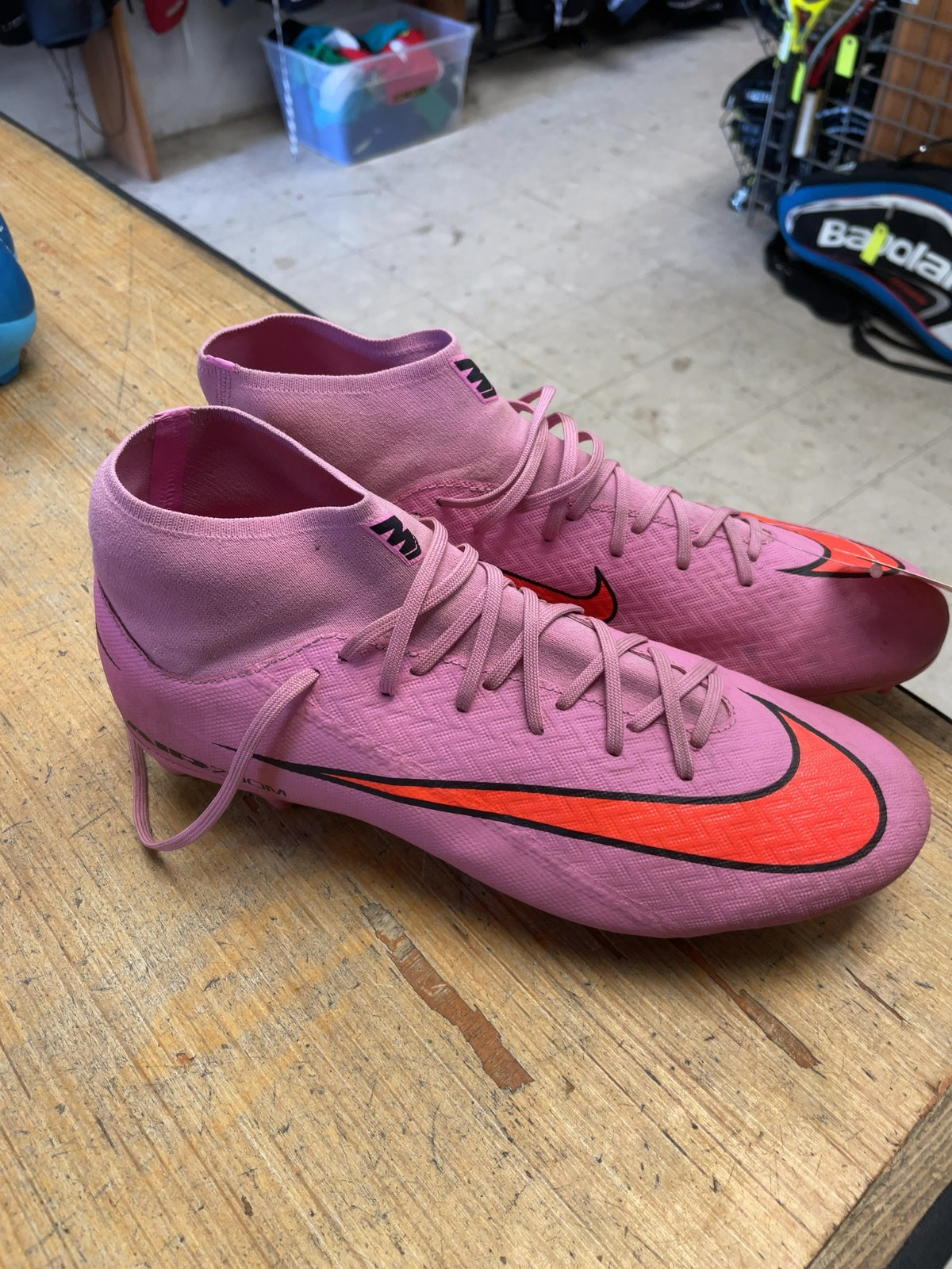 Nike Mercurial Size 12 Pink/Orange Soccer Cleats