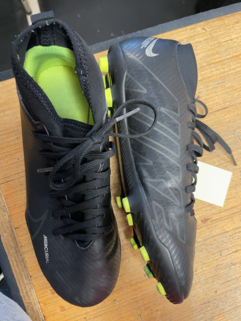 Nike Mercurial Size 5 Soccer Cleats