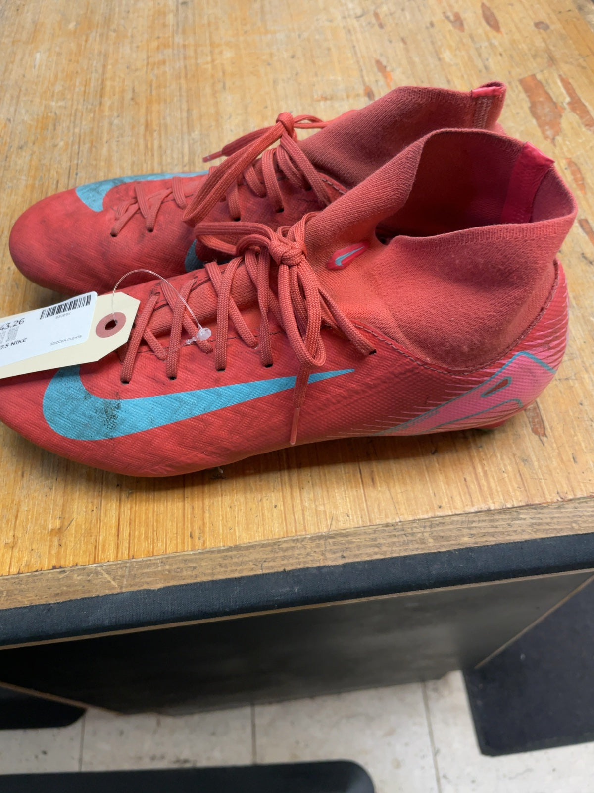Nike Mercurial Superfly Size 7.5 Soccer Cleats