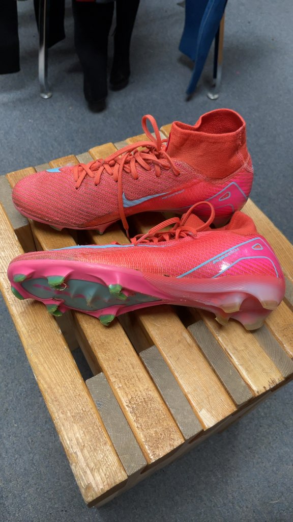 Nike Mercurial Superfly Soccer Cleats Size 9