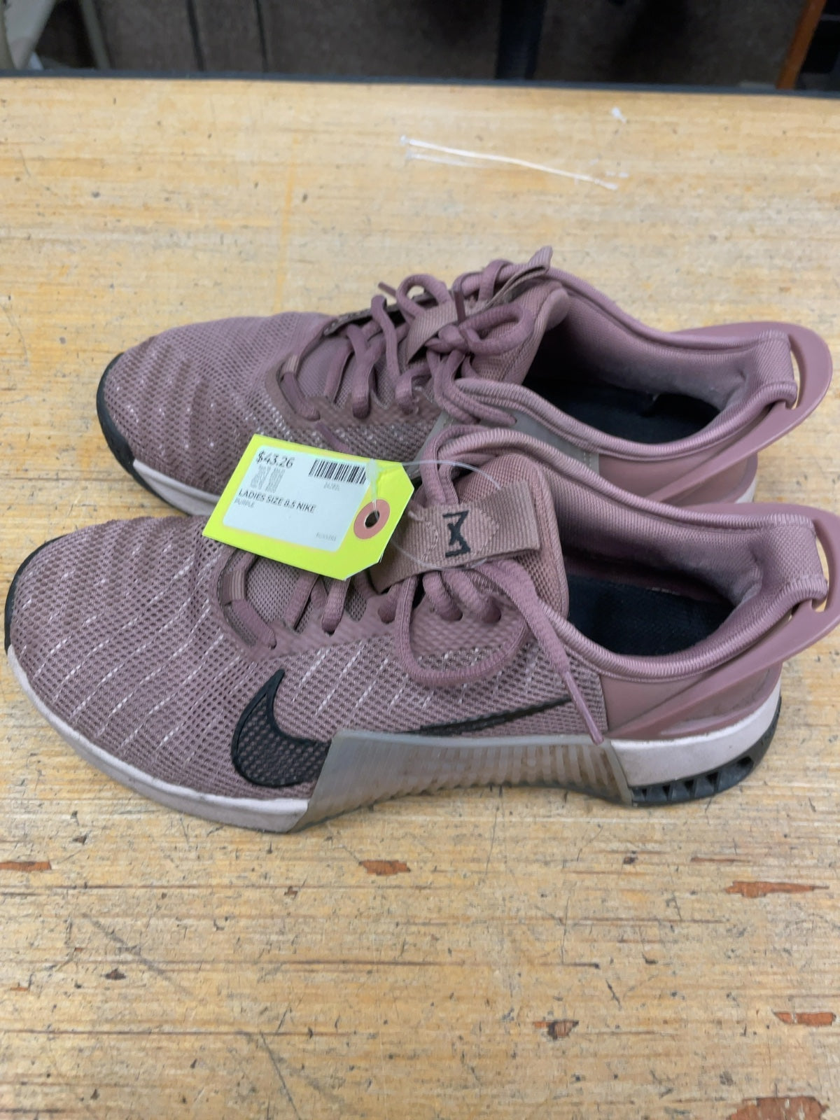 Nike Metcon 7 Size 8.5 US Purple Training Shoes