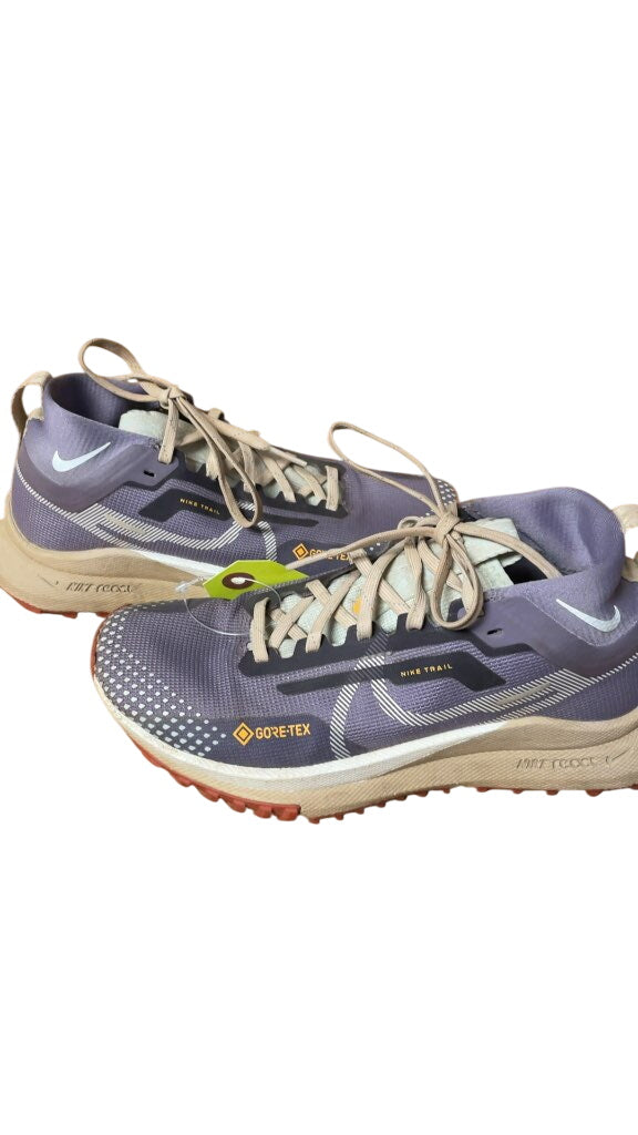 Nike Pegasus Trail 4 GORE-TEX Women's Running Shoes - Size 5.5