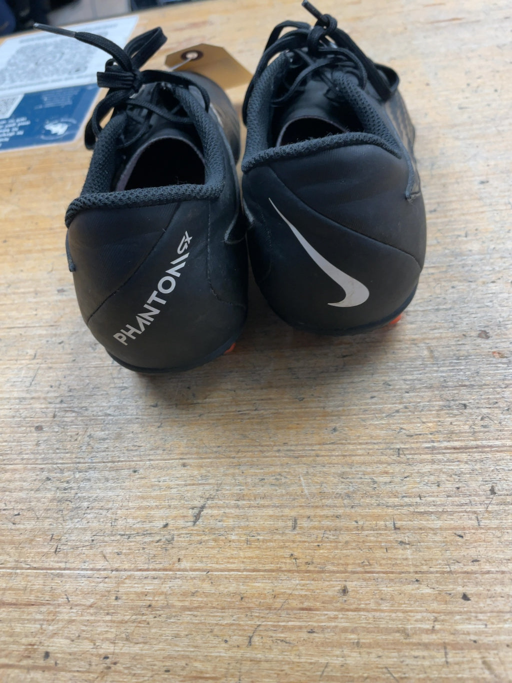 Nike Phantom GT Size 5.5 Black/Orange Soccer Cleats