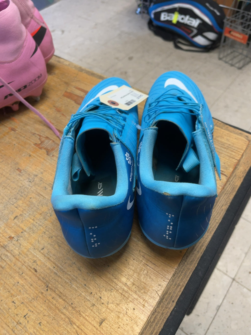 Nike Phantom GX Size 9 Blue Soccer Cleats