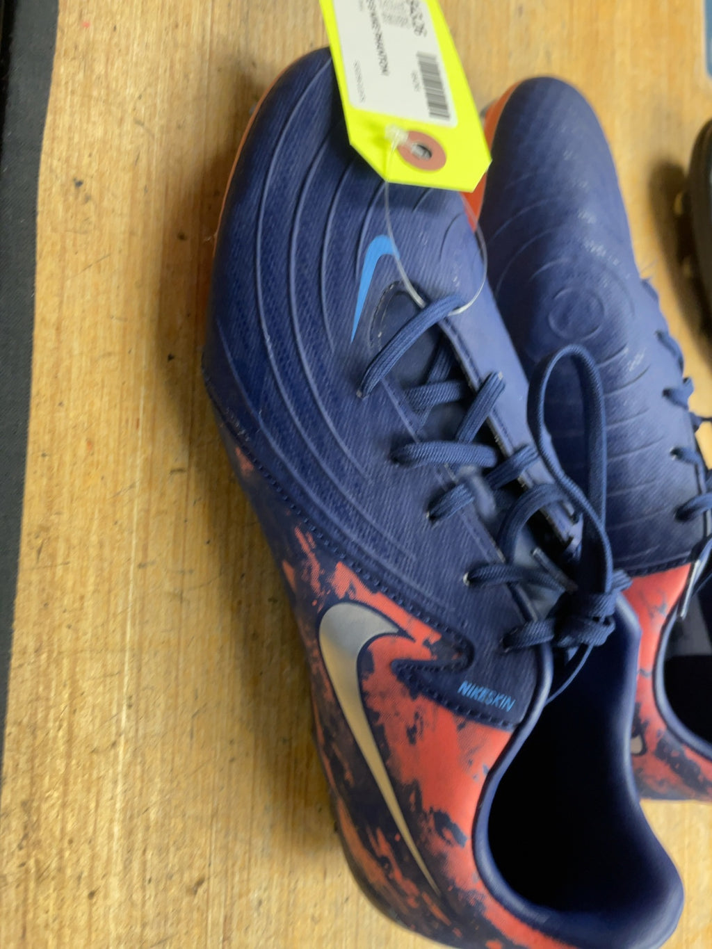 Nike Phantom Size 8 Blue/Pink Soccer Cleats