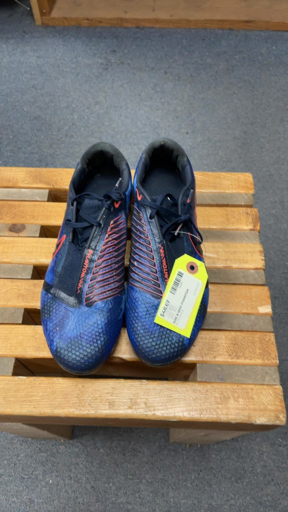 Nike Phantom VNM Soccer Cleats - Size 8 - Blue/Orange