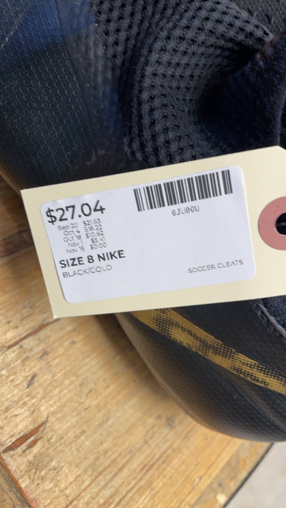 Nike Phantom VSN Size 8 Soccer Cleats