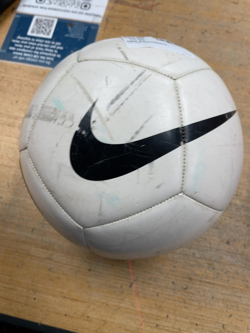 Nike Pitch Team Size 5 Soccer Ball