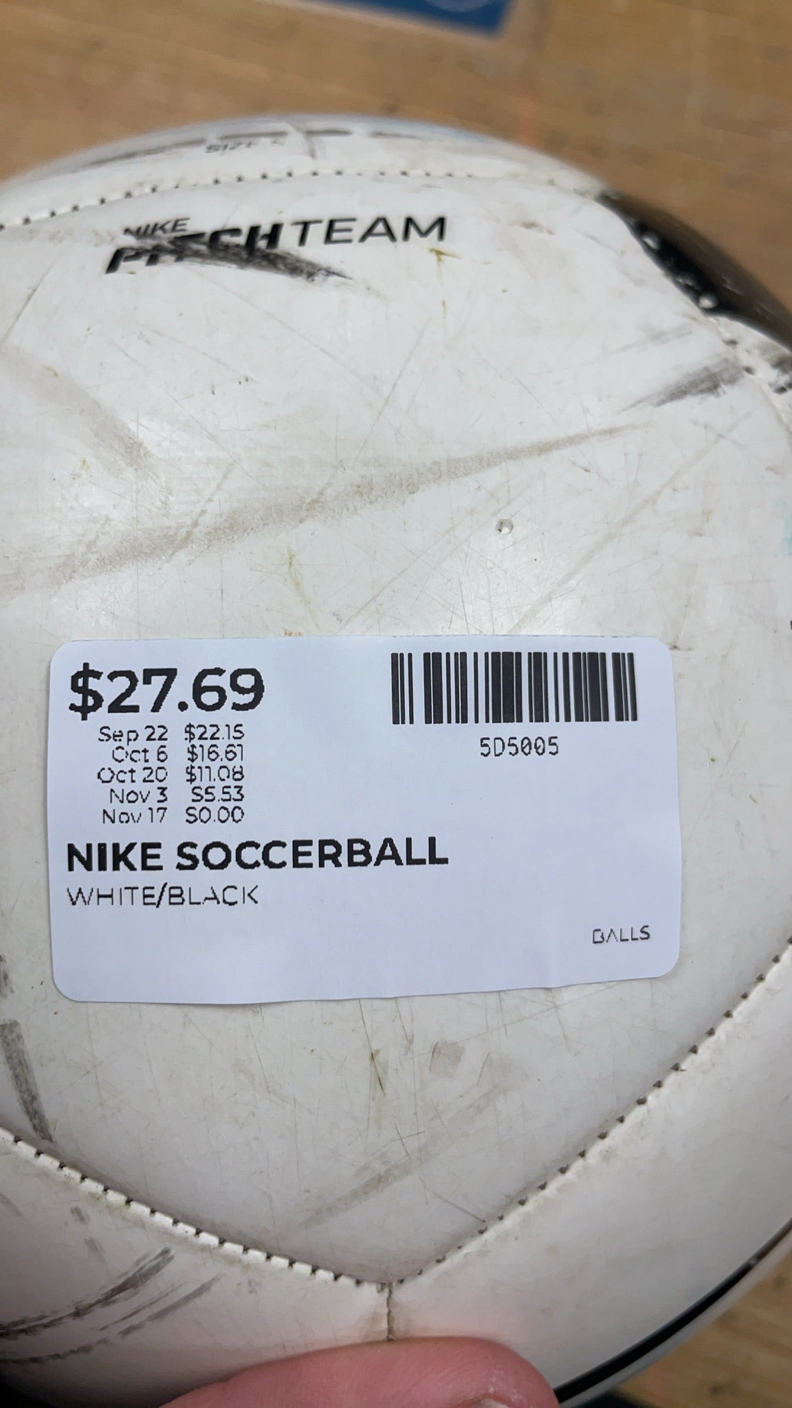 Nike Pitch Team Size 5 Soccer Ball