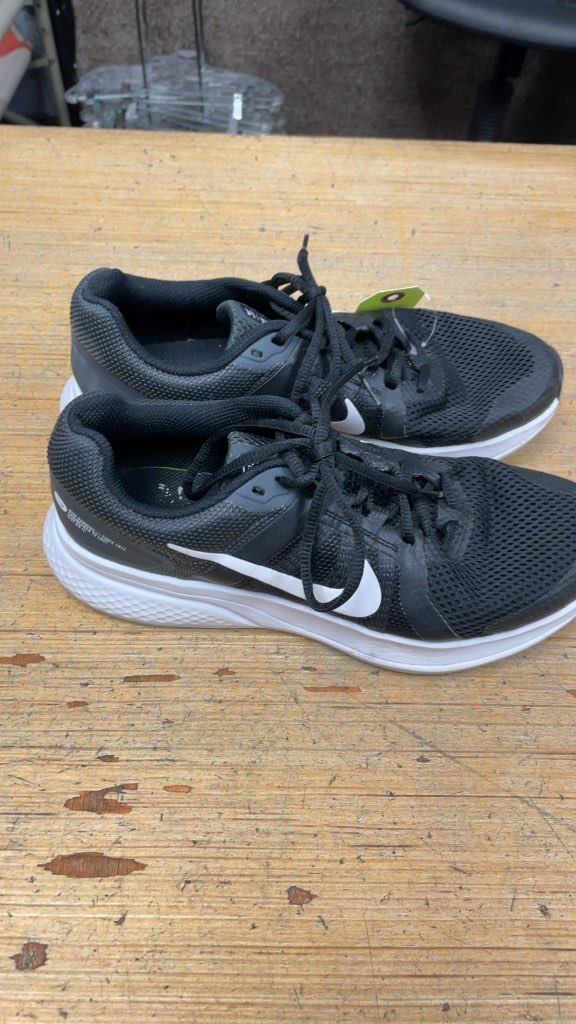 Nike Run Swift Women's Running Shoes - Size 10