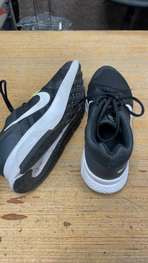 Nike Run Swift Women's Running Shoes - Size 10