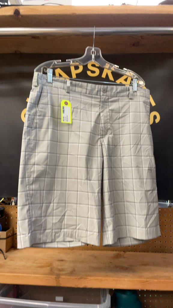 Nike Size 36 Grey Plaid Golf Shorts