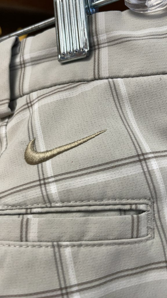 Nike Size 36 Grey Plaid Golf Shorts