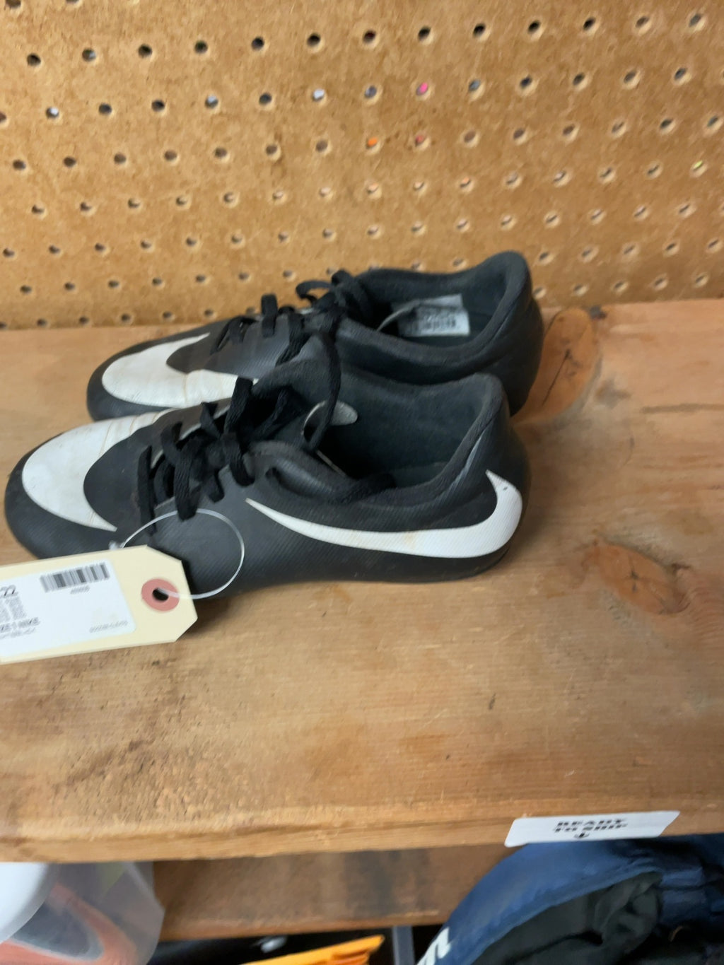 Nike Soccer Cleats Size 1 White/Black