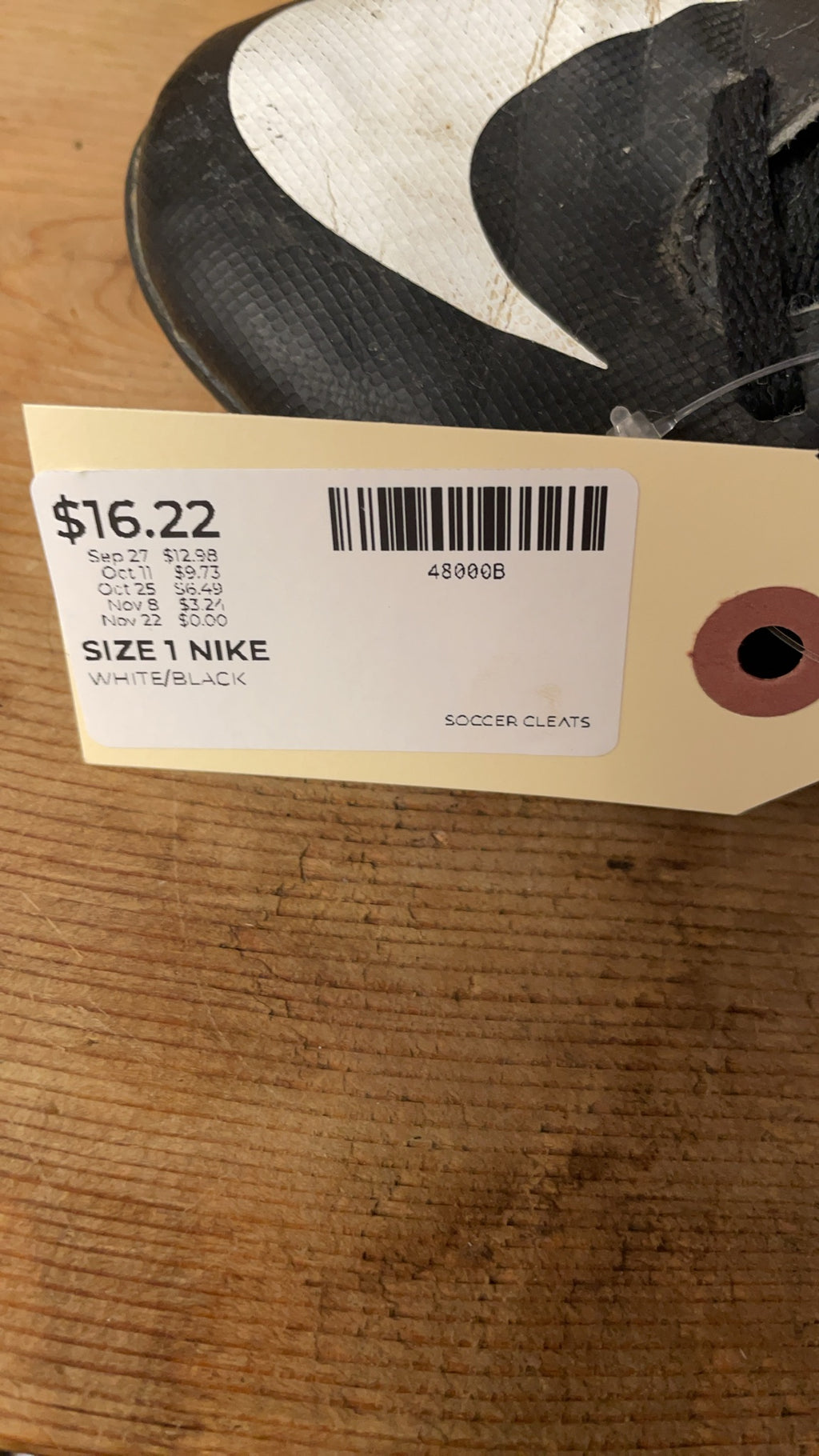 Nike Soccer Cleats Size 1 White/Black