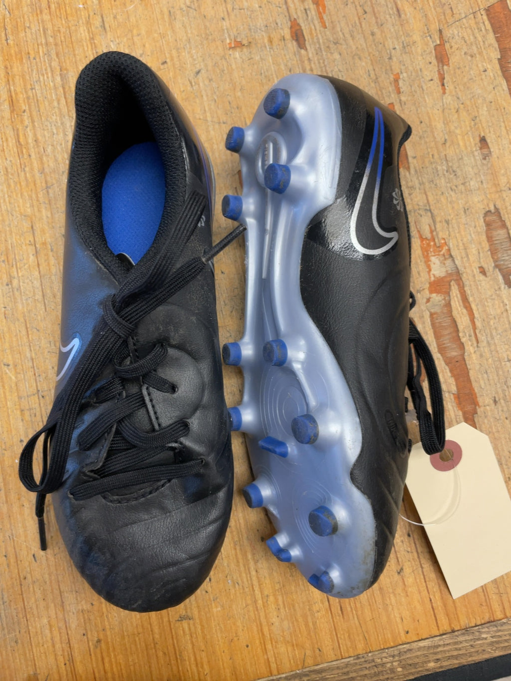 Nike Soccer Cleats Size 1.5 Black/Blue