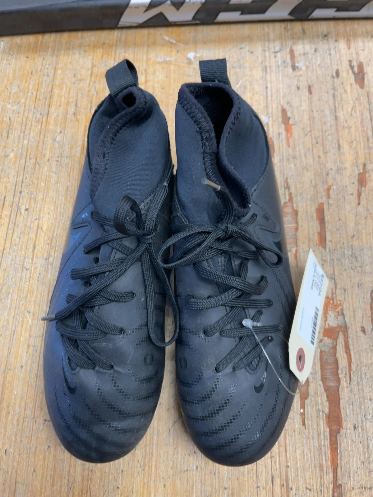 Nike Soccer Cleats Size 2 Black