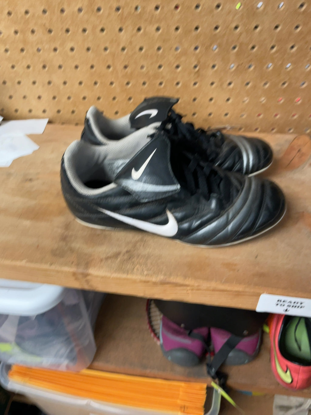 Nike Soccer Cleats Size 3.5 Black