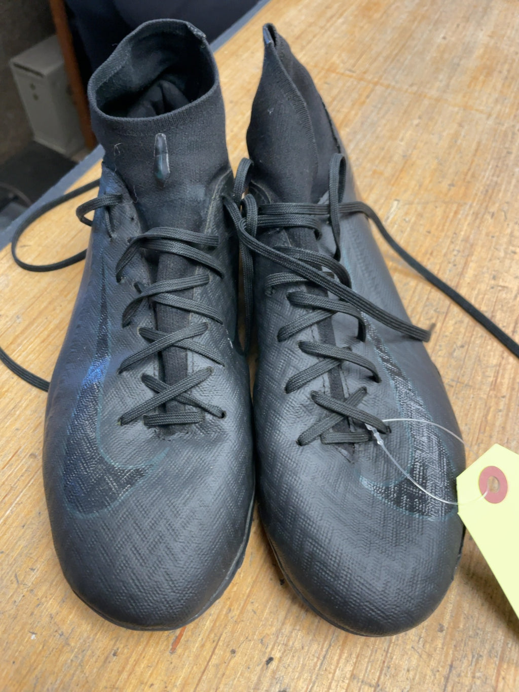 Nike Soccer Cleats Size 7.5 Black