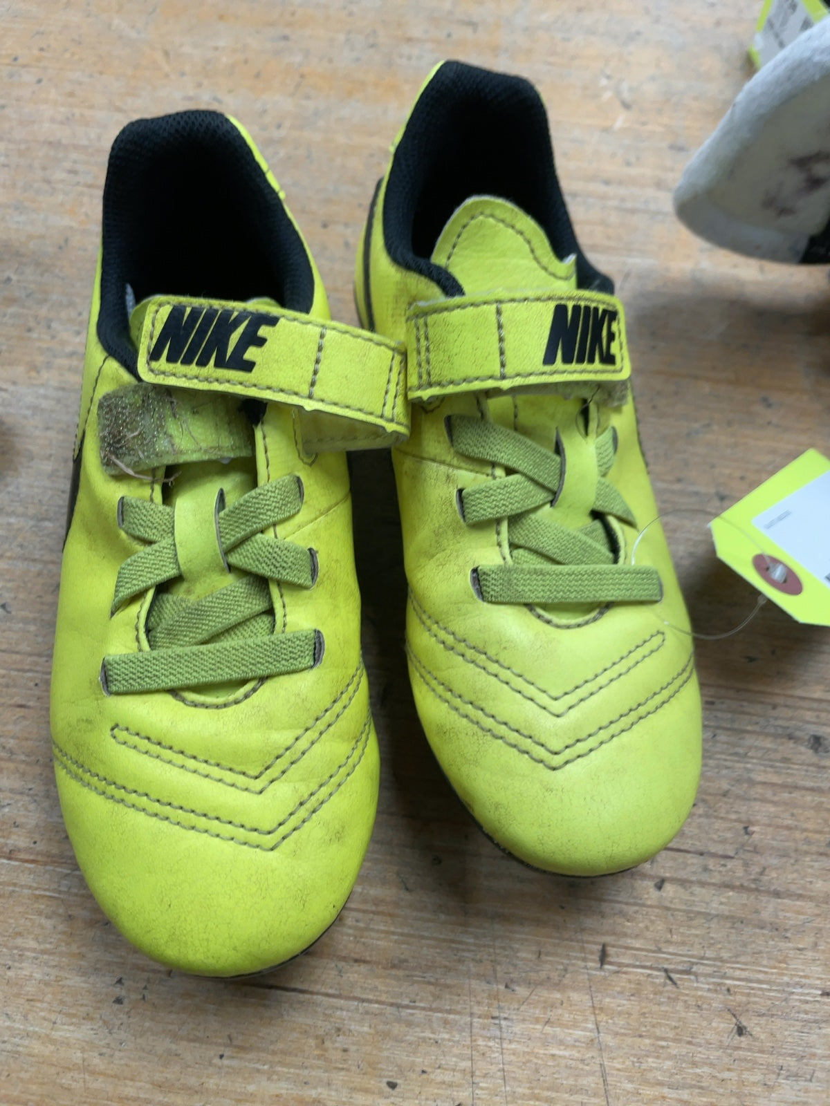Nike Tiempo Size 12C Soccer Cleats
