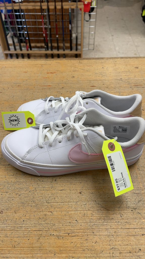 Nike White and Pink Sneakers - Size 6.5