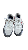 Nike White and Pink Sneakers - Size 7