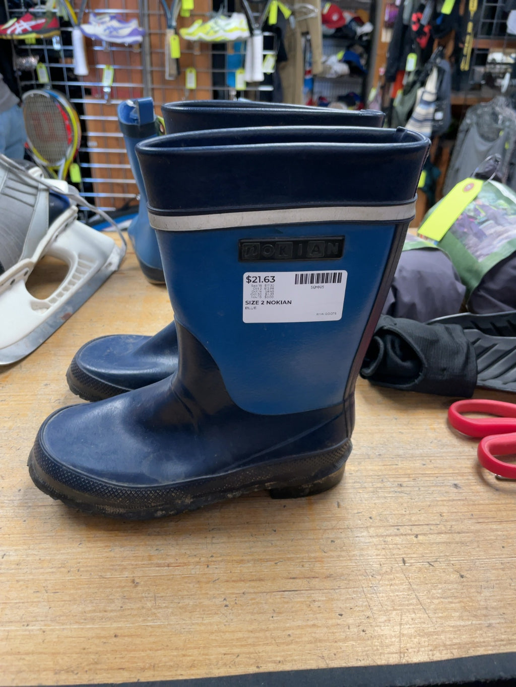 Nokian Rain Boots Size 2 Blue