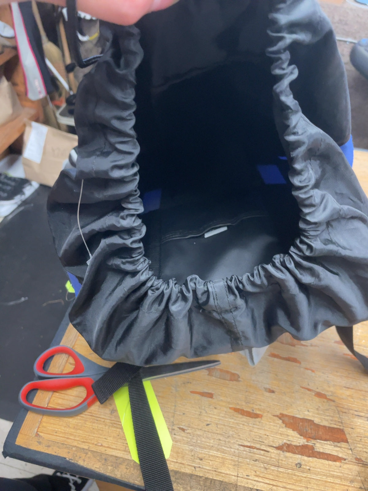 North 49 Focus 55L Blue/Black Backpack