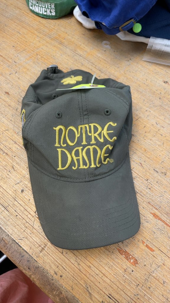 Notre Dame Fighting Irish Adjustable Hat - Green/Yellow
