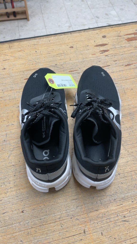 On Cloudmonster Women's Running Shoes - Size 7.5