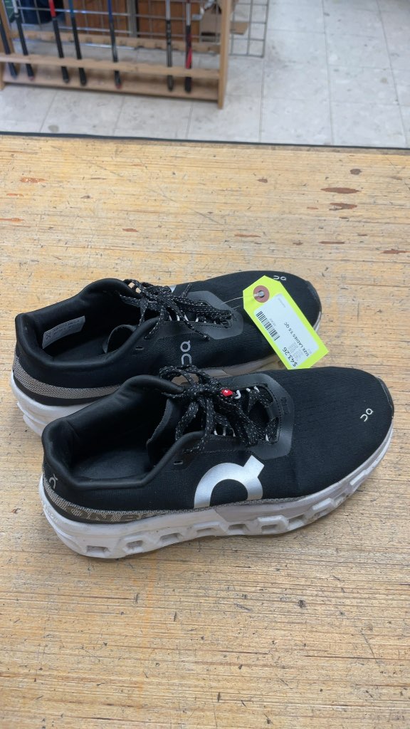 On Cloudmonster Women's Running Shoes - Size 7.5