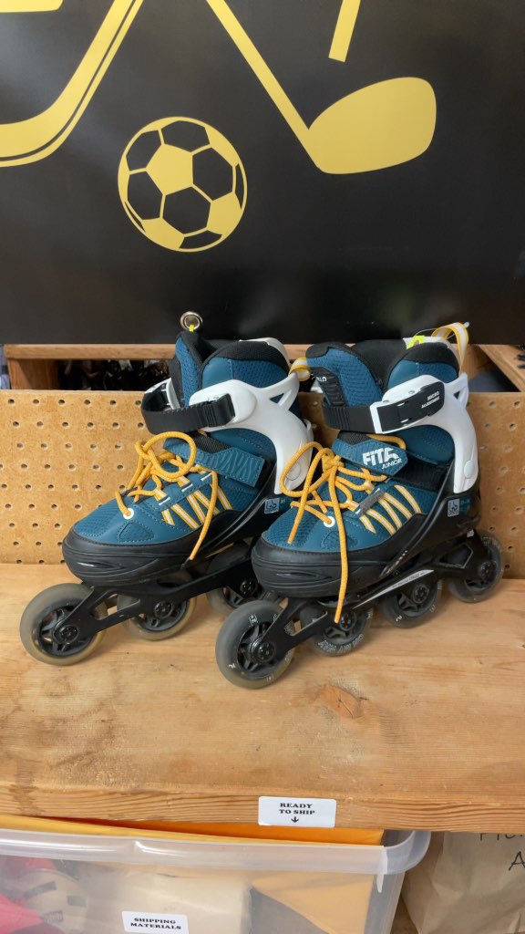 Oxelo Fit 5 Junior Adjustable Inline Skates - Size 2-5