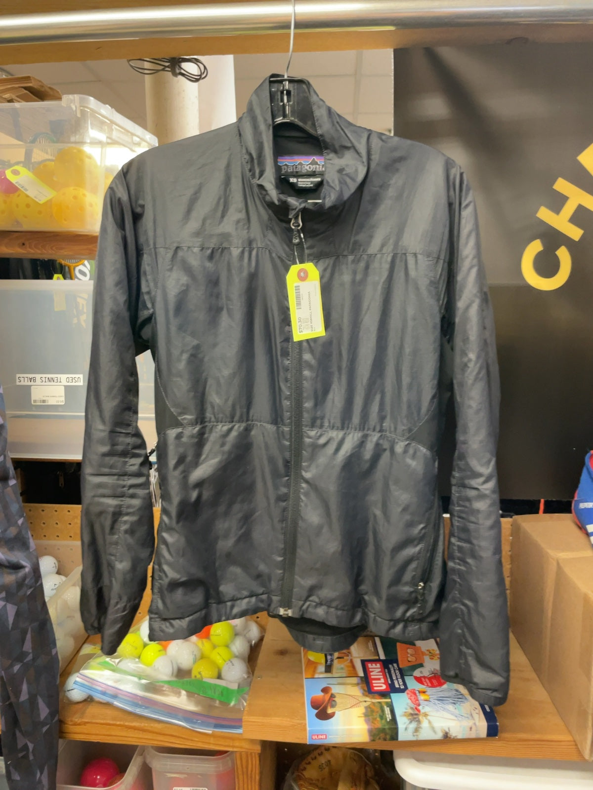 Patagonia Rain Jacket Size XS Black