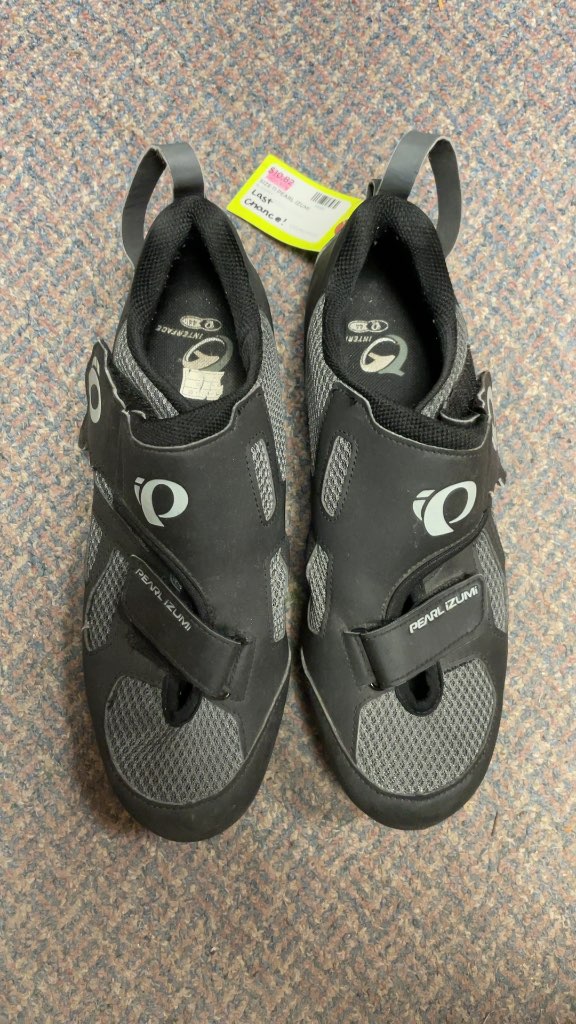 Pearl Izumi Cycling Shoes - Size 11
