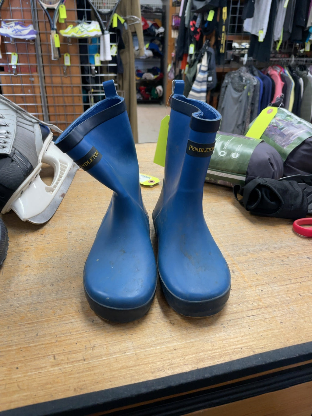 Pendleton Rain Boots Size 1 Blue