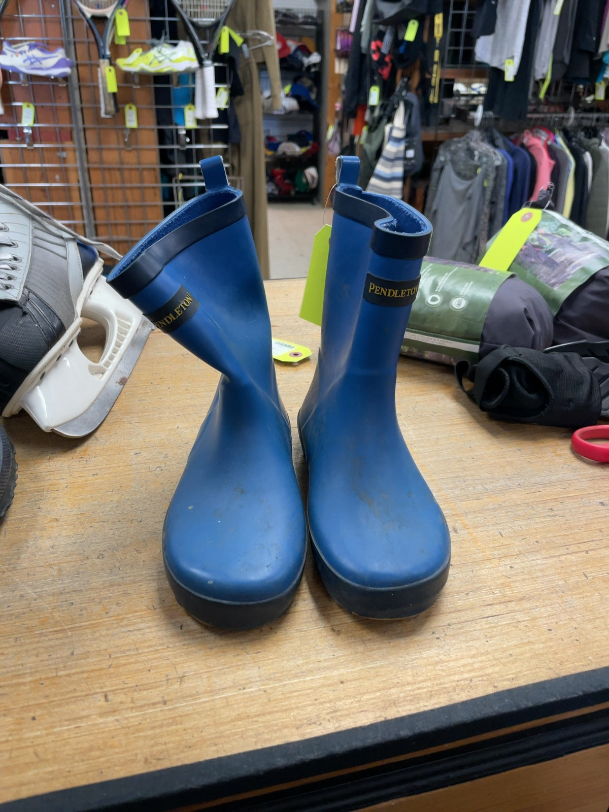 Pendleton Rain Boots Size 1 Blue