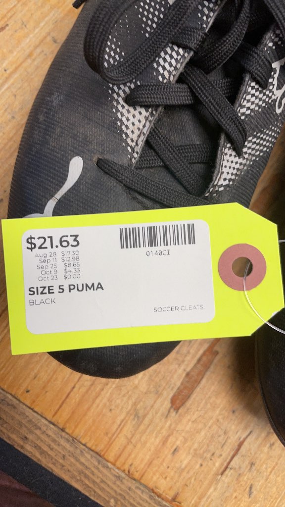 Puma Black Soccer Cleats Size 5