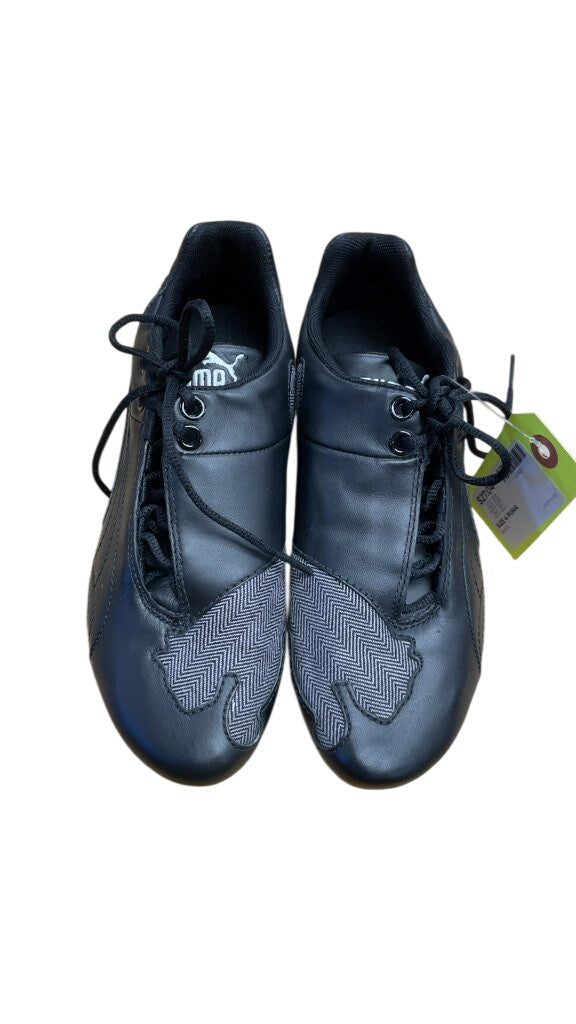Puma Court Shoes - Black - Size 4