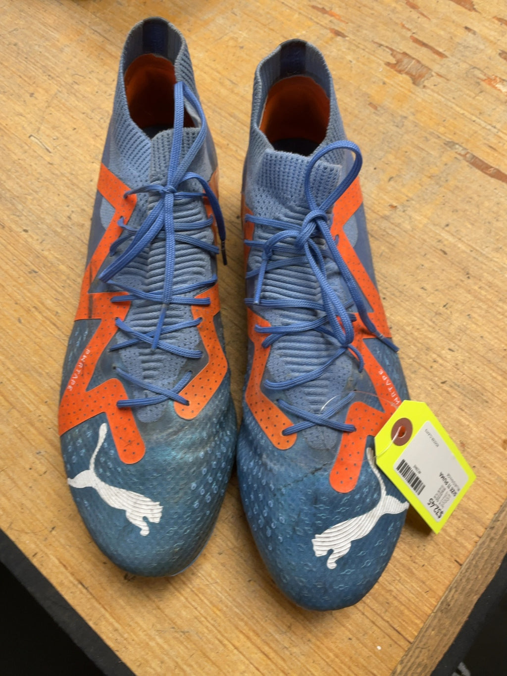 Puma Future Size 11 US Blue/Orange Soccer Cleats